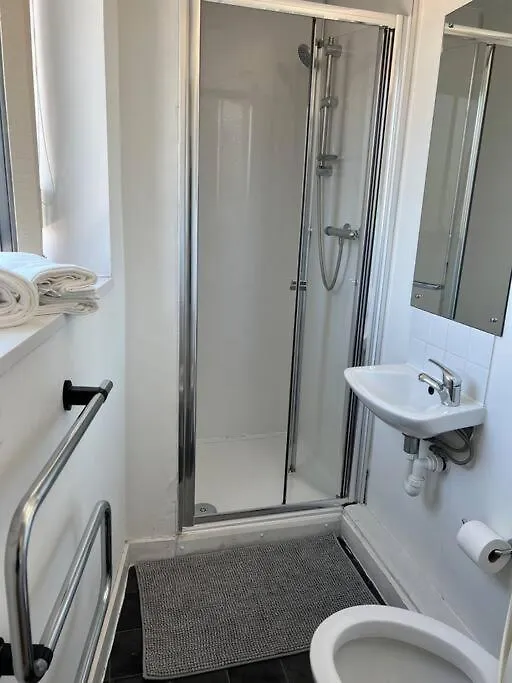 2Bed Flat With Great City Views London