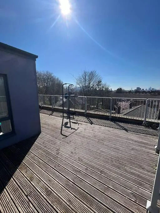 2Bed Flat With Great City Views London 0*,  United Kingdom