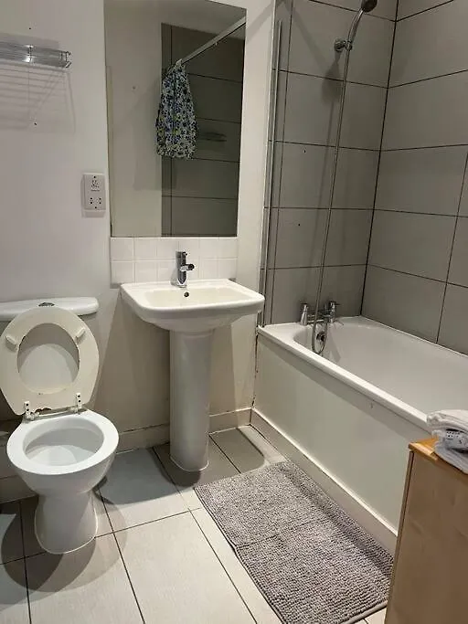 Apartment 2Bed Flat With Great City Views London
